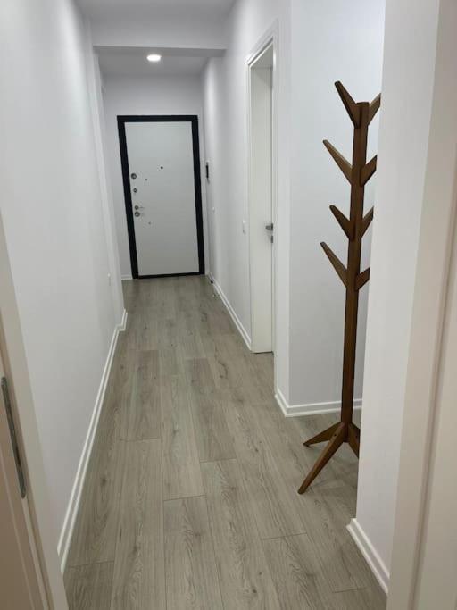 Melody Apartment In คอร์เชอ ภายนอก รูปภาพ