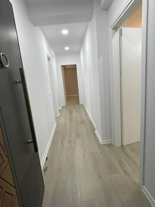 Melody Apartment In คอร์เชอ ภายนอก รูปภาพ